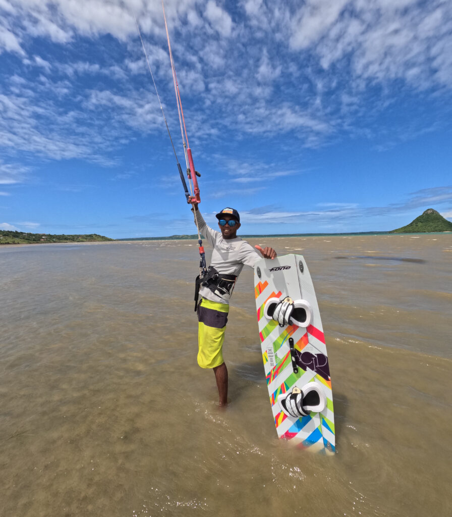 Kite dans la baie de Diego, en face du pain de sucre